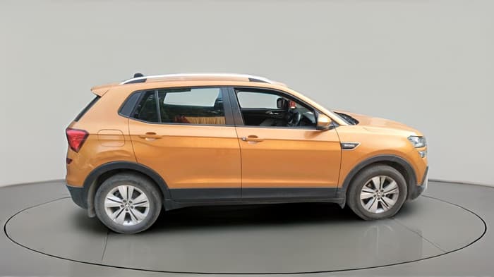 2021 Skoda KUSHAQ AMBITION 1.0L TSI MT, Petrol, Manual, 1,28,482 km, exterior