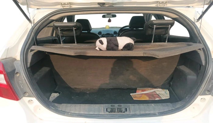 2020 Ford New Figo TITANIUM 1.2 PETROL MT, Petrol, Manual, 60,976 km, exterior