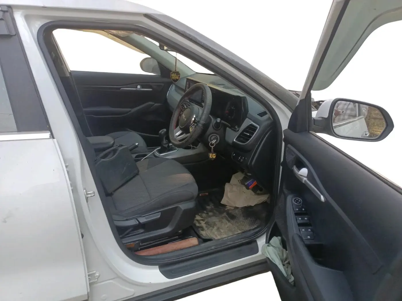2022 KIA SELTOS HTK 1.5 PETROL, Petrol, Manual, 16,175 km, interior