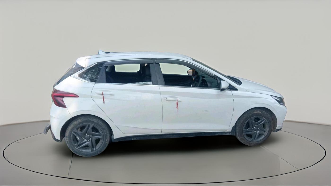 2021 Hyundai NEW I20 SPORTZ 1.2 MT, Petrol, Manual, 64,012 km, exterior