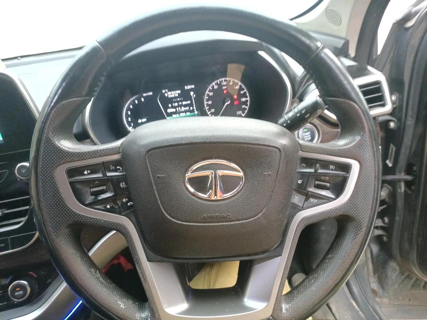2021 Tata Harrier XZ 2.0L, Diesel, Manual, 1,56,022 km, interior