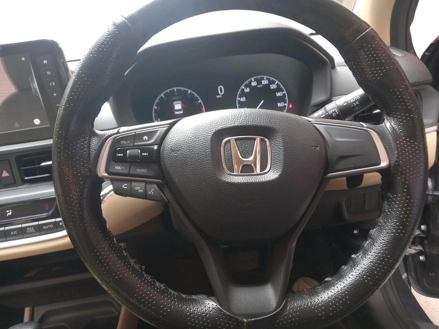 2025 Honda Amaze 1.2L I-VTEC VX CVT, Petrol, Automatic, 6,867 km, interior