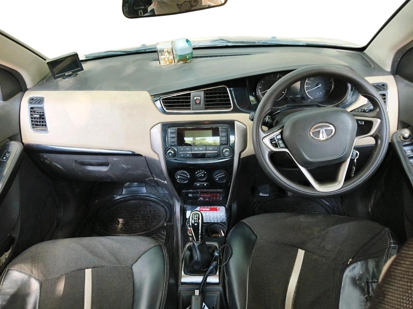 2016 Tata Zest XM 75PS DIESEL, Diesel, Manual, 1,52,039 km, interior