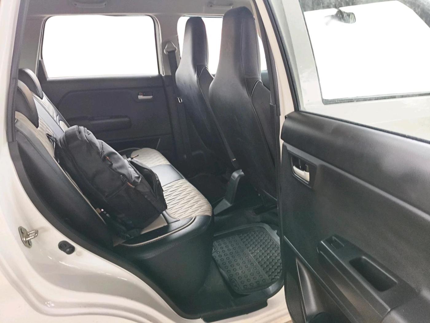 2025 Maruti New Wagon-R VXI CNG 1.0, CNG, Manual, 20,069 km, interior