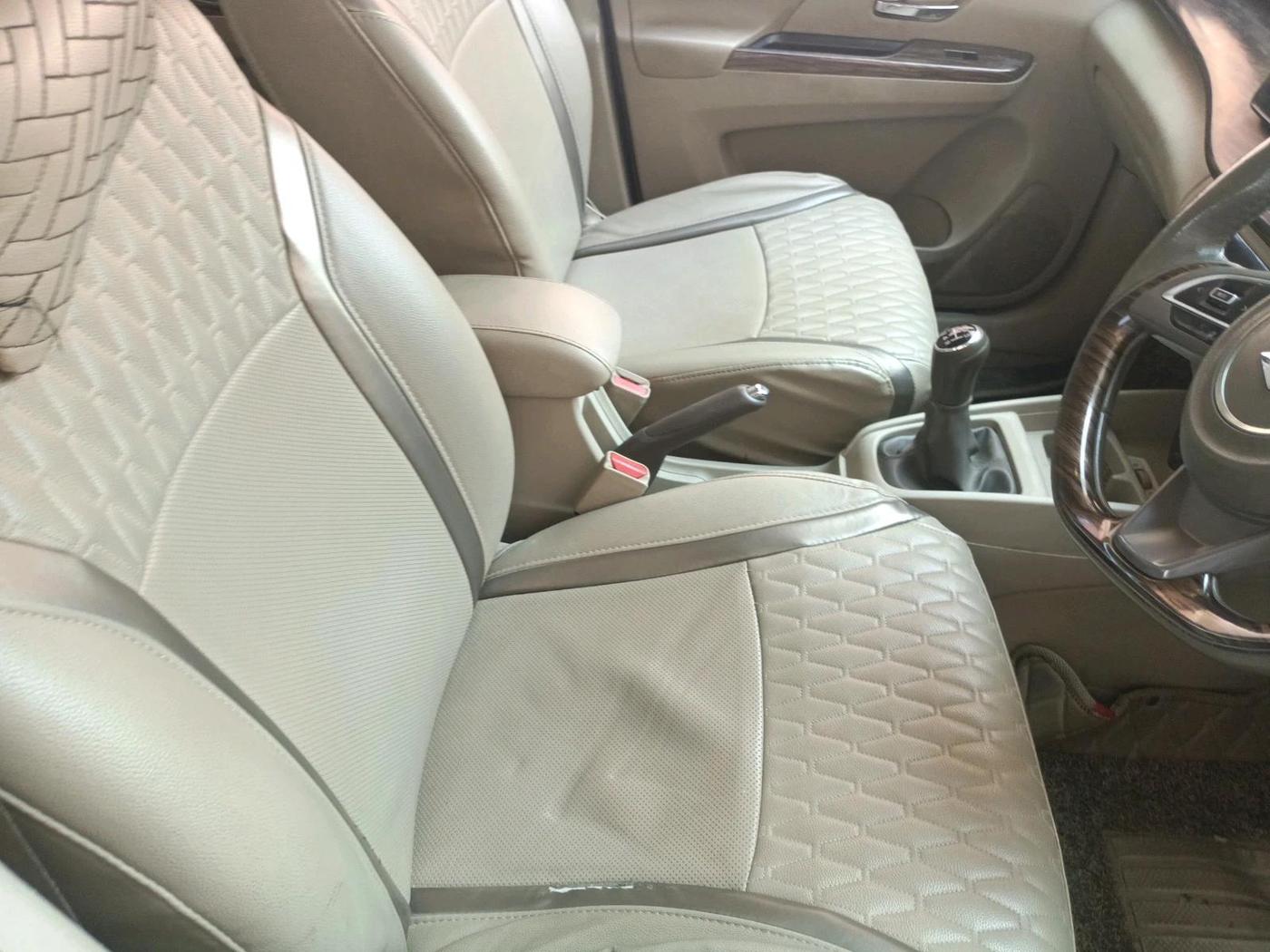 2020 Maruti Ertiga ZXI+ SHVS, Petrol, Manual, 68,301 km, interior