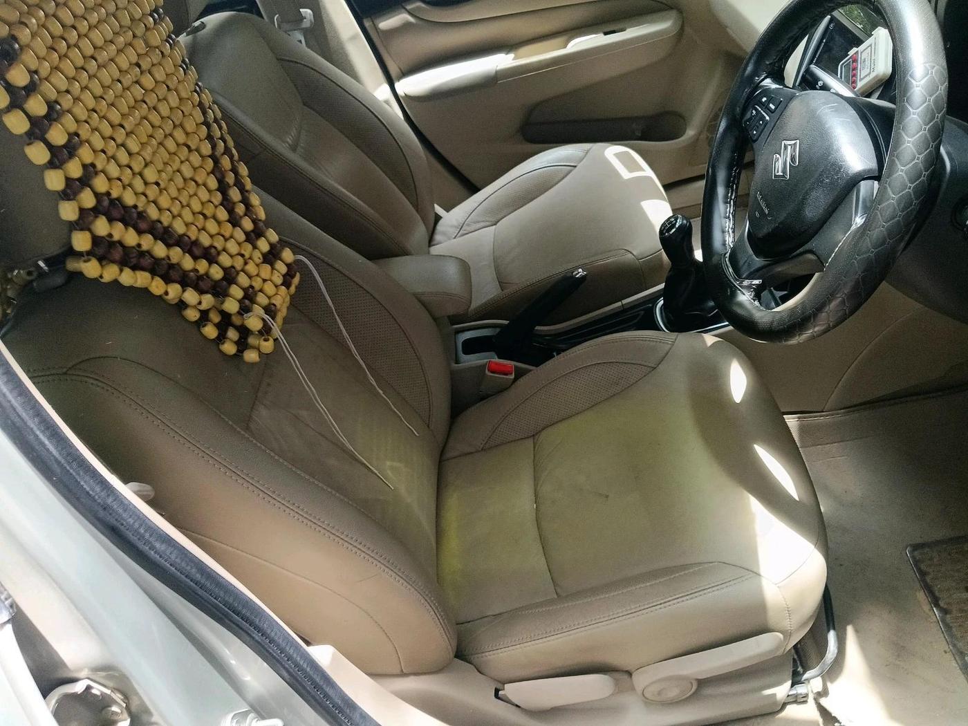 2016 Maruti Ciaz ZDI+ SHVS, Diesel, Manual, 82,275 km, interior