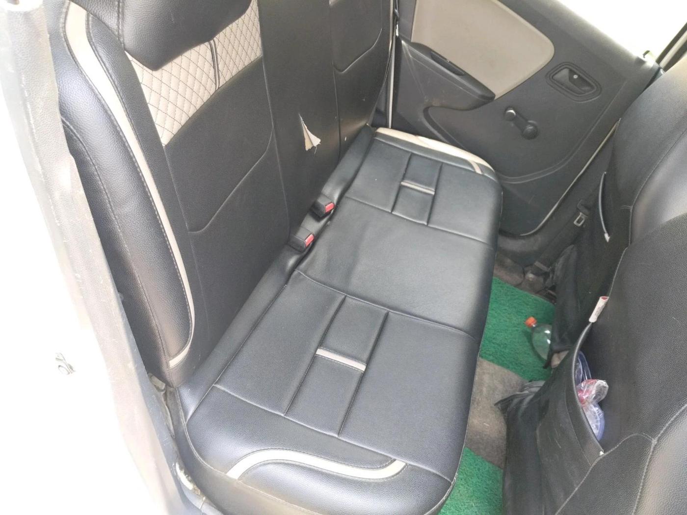 2018 Maruti Alto K10 LXI CNG, CNG, Manual, 1,35,001 km, interior