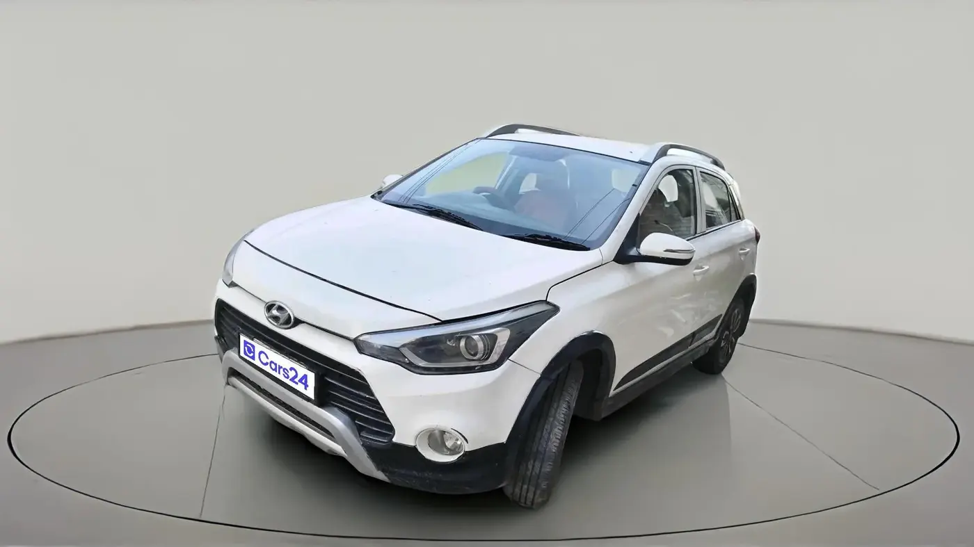2015 Hyundai i20 Active 1.4, Diesel, Manual, 1,23,976 km, exterior