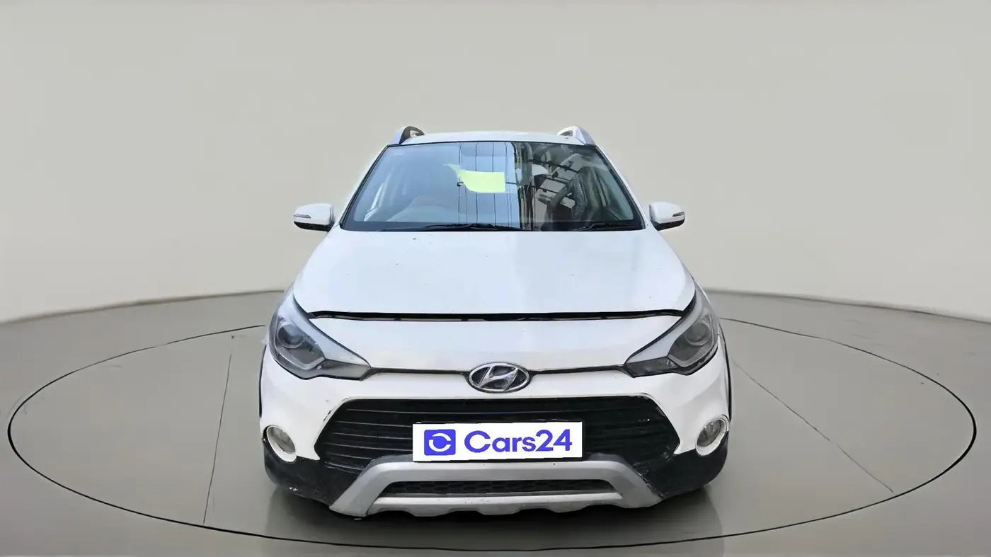 2015 Hyundai i20 Active 1.4, Diesel, Manual, 1,23,976 km, exterior