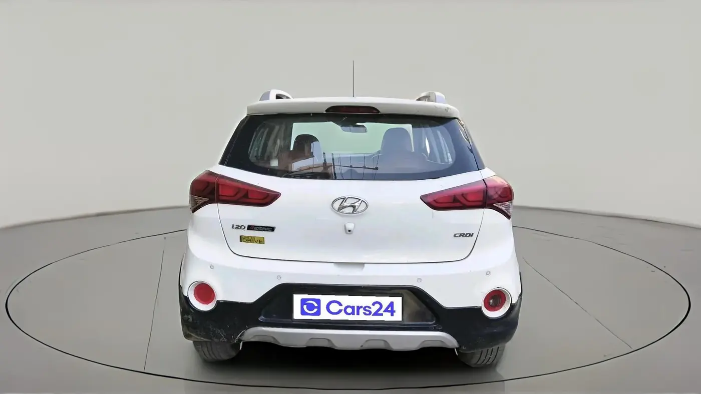 2015 Hyundai i20 Active 1.4, Diesel, Manual, 1,23,976 km, exterior