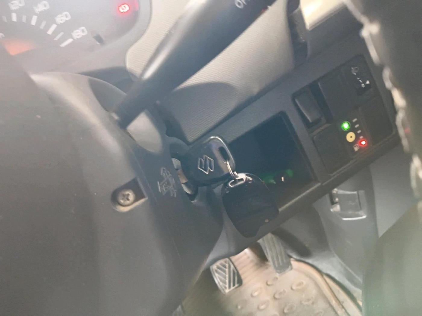 2011 Maruti Wagon R 1.0 LXI CNG, CNG, Manual, 1,04,041 km, interior