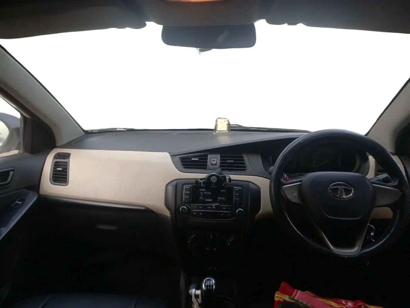 2018 Tata Zest XM 75PS DIESEL, Diesel, Manual, 1,62,502 km, interior