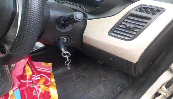 2018 Tata Zest XM 75PS DIESEL, Diesel, Manual, 1,62,502 km, interior