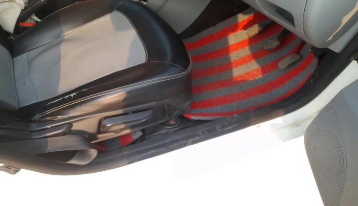 2022 Tata Tiago XT PETROL, Petrol, Manual, 82,530 km, interior