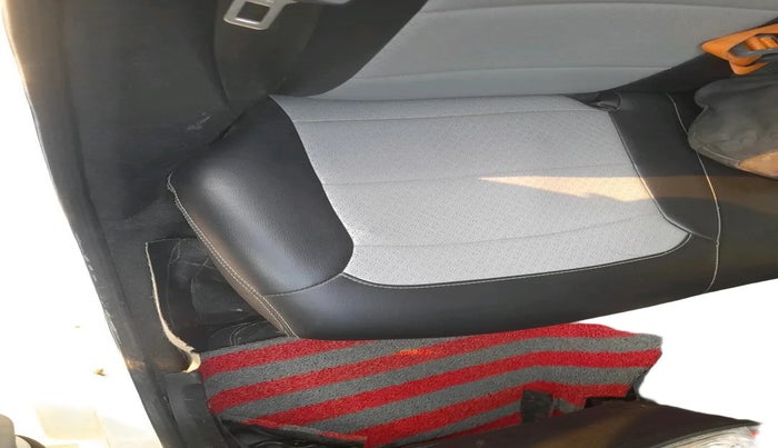 2022 Tata Tiago XT PETROL, Petrol, Manual, 82,530 km, interior