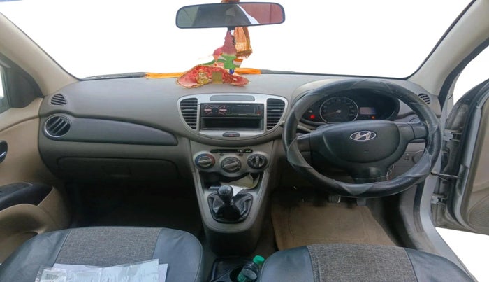 2011 Hyundai i10 MAGNA 1.2, Petrol, Manual, 67,350 km, interior