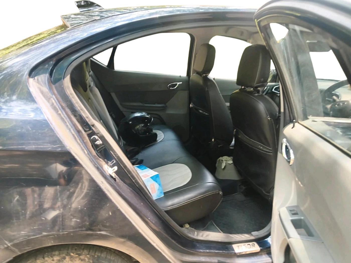 2021 Tata TIGOR XZ PLUS PETROL, Petrol, Manual, 39,356 km, interior