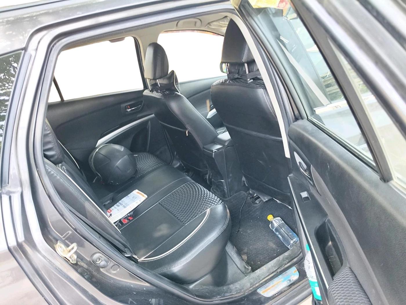 2021 Maruti S Cross ZETA 1.5, Petrol, Manual, 1,10,315 km, interior
