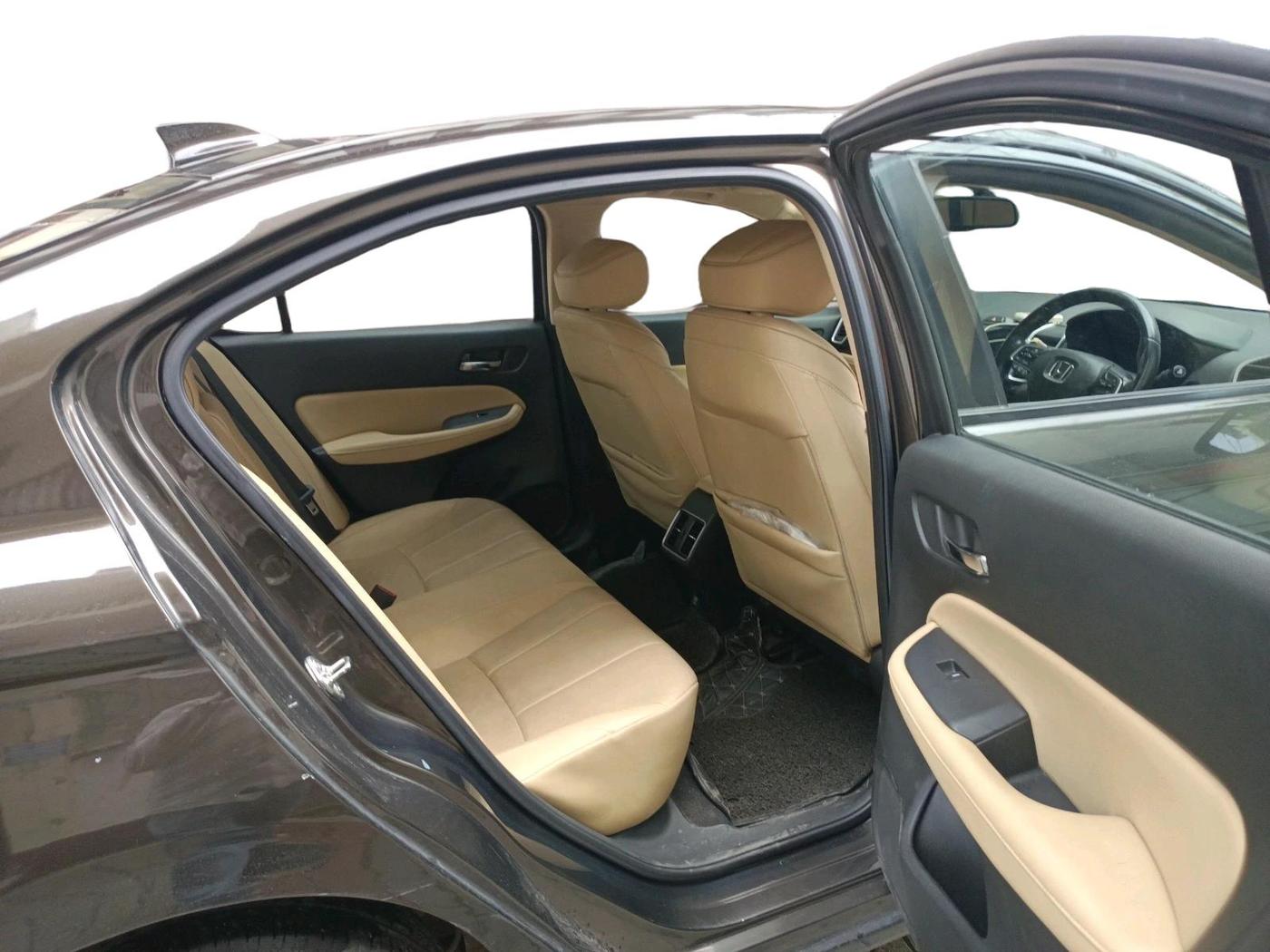 2021 Honda City 1.5L I-VTEC ZX CVT, Petrol, Automatic, 29,608 km, interior
