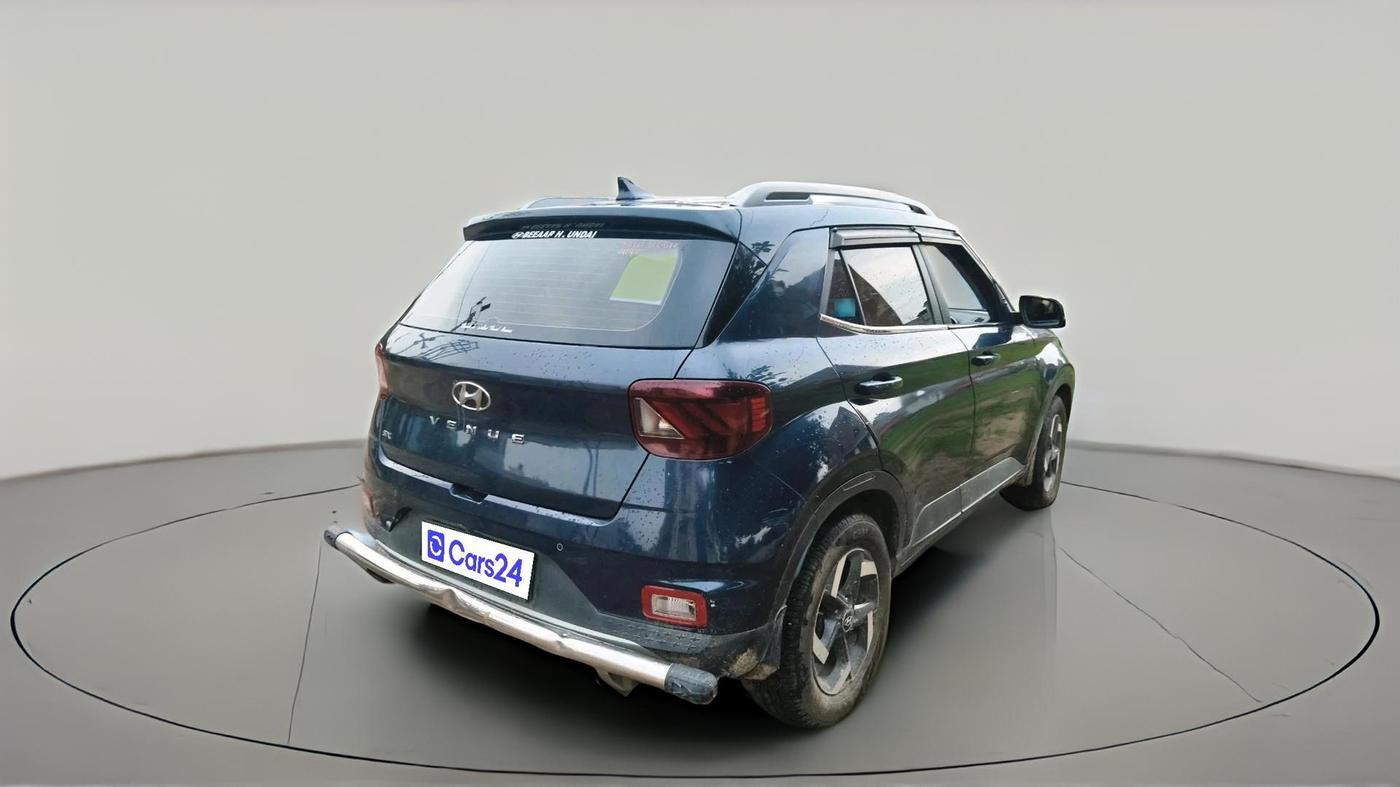 2020 Hyundai VENUE SX 1.5 CRDI, Diesel, Manual, 59,981 km, exterior