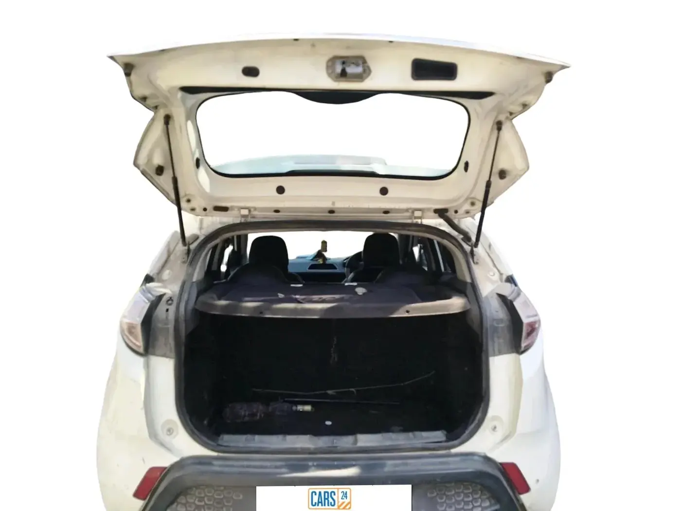 2018 Tata NEXON XM DIESEL, Diesel, Manual, 1,27,329 km, exterior
