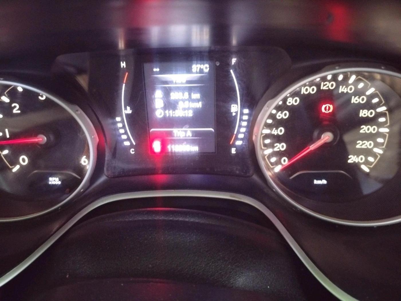 2018 Jeep Compass LONGITUDE (O) 2.0 DIESEL, Diesel, Manual, 1,12,296 km, interior