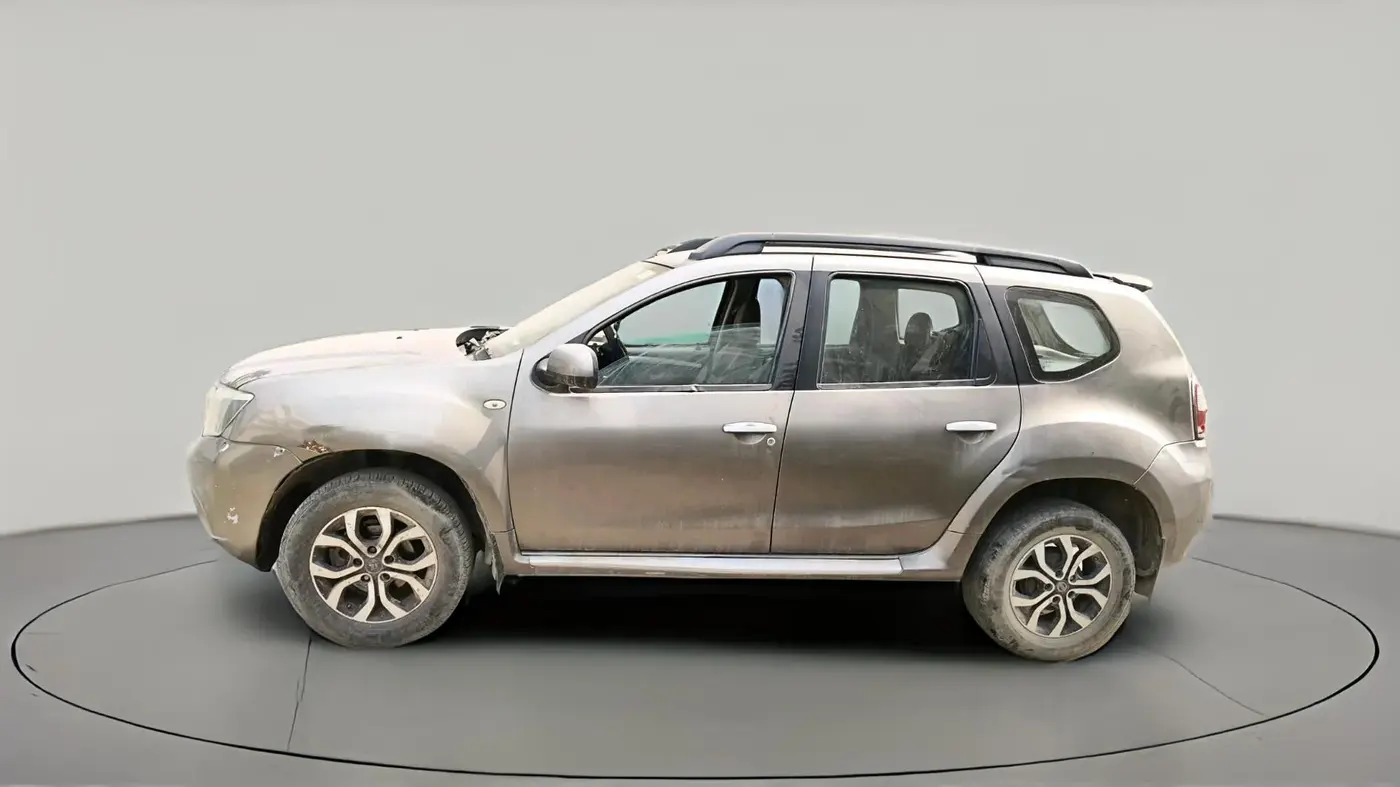 2015 Nissan Terrano XL (D), Diesel, Manual, 1,41,050 km, exterior