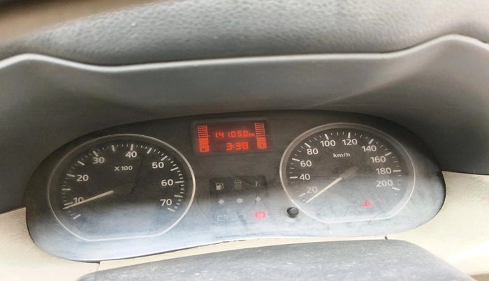 2015 Nissan Terrano XL (D), Diesel, Manual, 1,41,050 km, interior