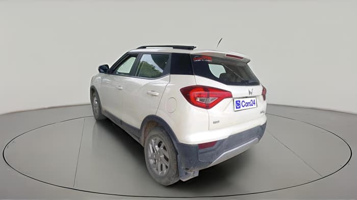 2022 Mahindra XUV300 W8 1.2 PETROL, Petrol, Manual, 72,546 km, exterior