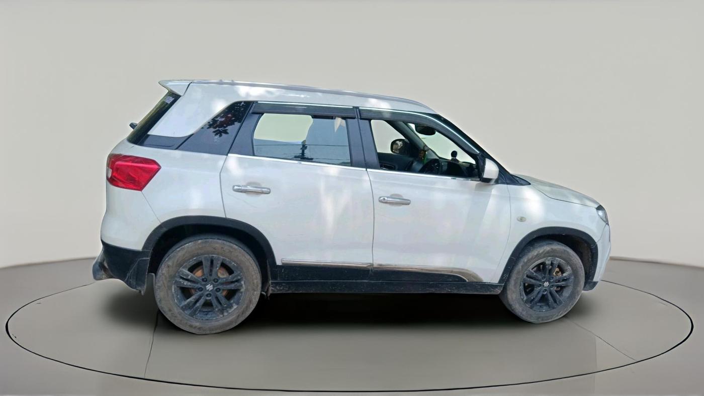 2017 Maruti Vitara Brezza ZDI, Diesel, Manual, 1,03,873 km, exterior