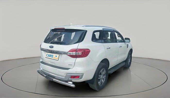 2016 Ford Endeavour TITANIUM 3.2 4X4 AT, Diesel, Automatic, 1,09,888 km, exterior