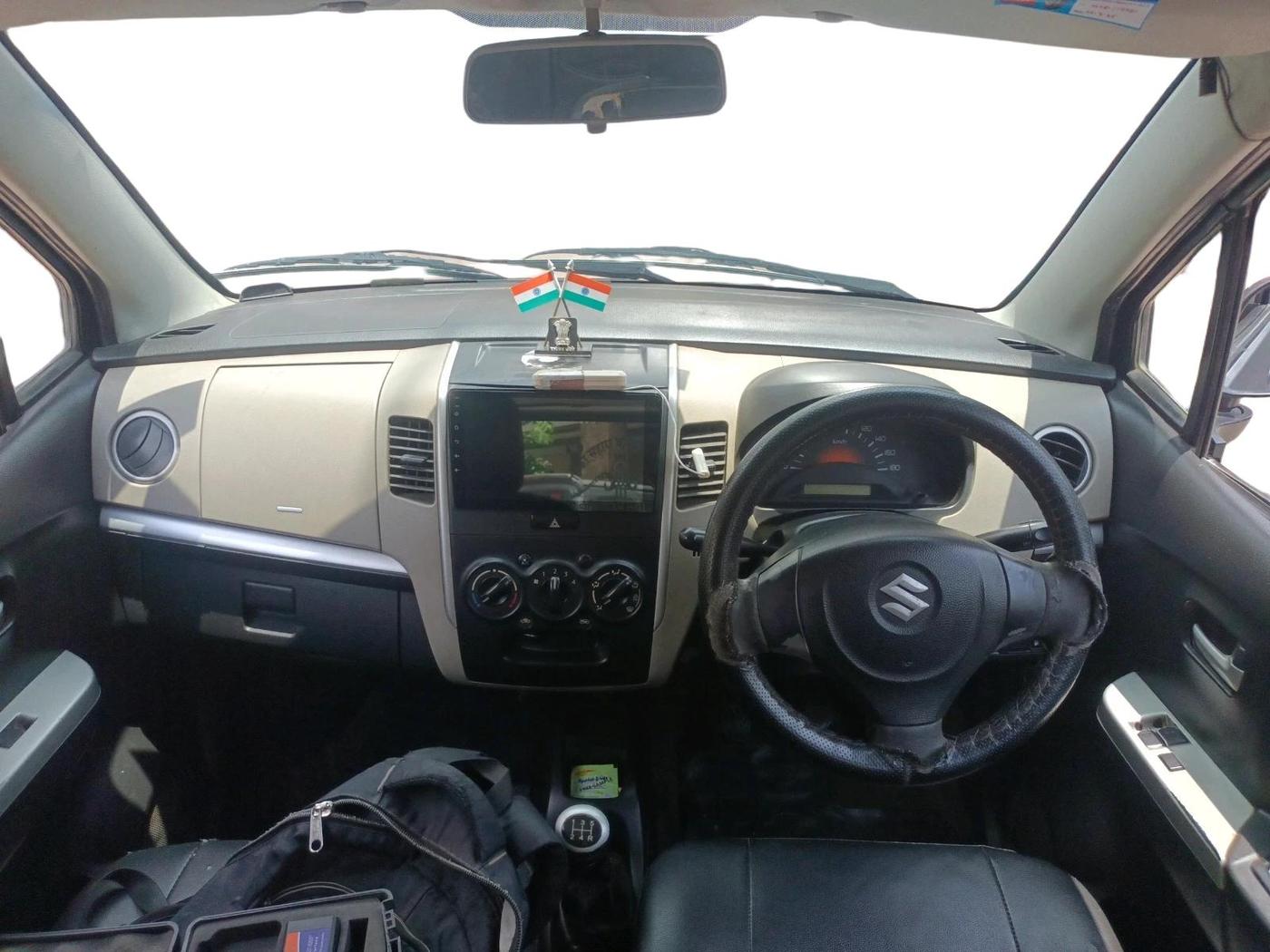 2016 Maruti Wagon R 1.0 LXI CNG, CNG, Manual, 58,178 km, interior