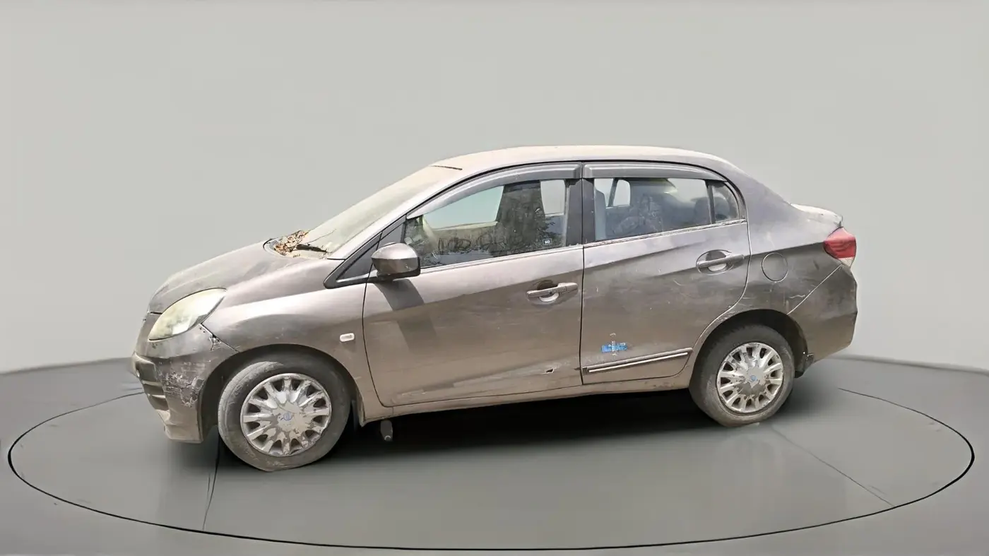 2013 Honda Amaze 1.5L I-DTEC E, Diesel, Manual, 3,58,056 km, exterior