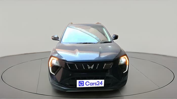 2024 Mahindra XUV 3XO AX5 1.5 Turbo Diesel Autoshift Plus, Diesel, Automatic, 58,774 km, exterior