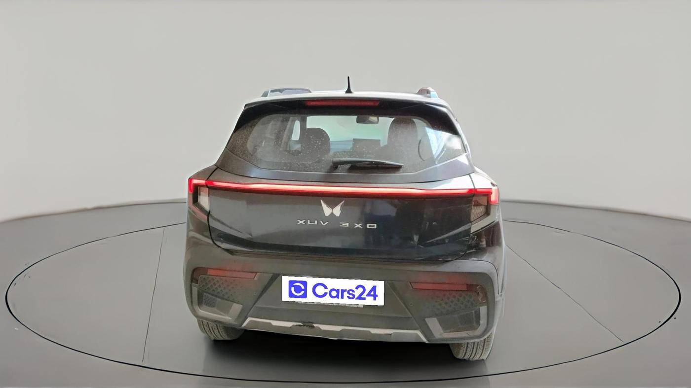 2024 Mahindra XUV 3XO AX5 1.5 Turbo Diesel Autoshift Plus, Diesel, Automatic, 58,774 km, exterior