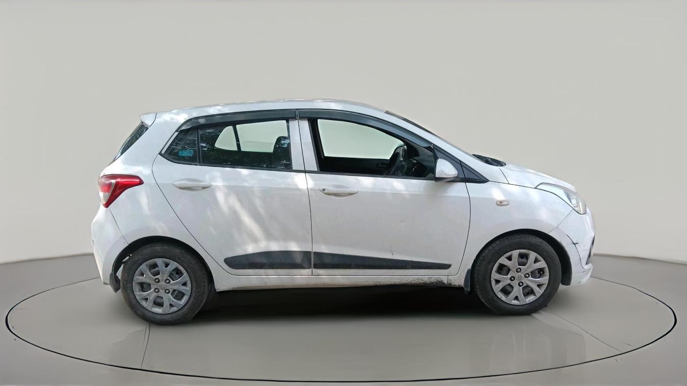 2015 Hyundai Grand i10 MAGNA 1.1 CRDI, Diesel, Manual, 80,085 km, exterior