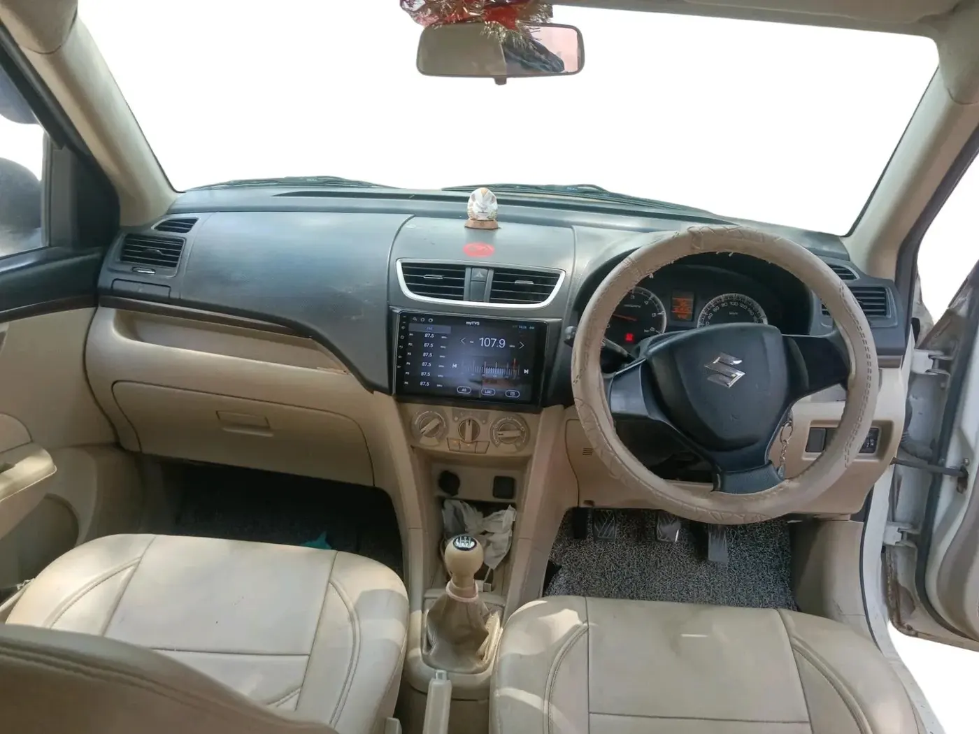 2016 Maruti Swift Dzire VDI, Diesel, Manual, 1,01,817 km, interior
