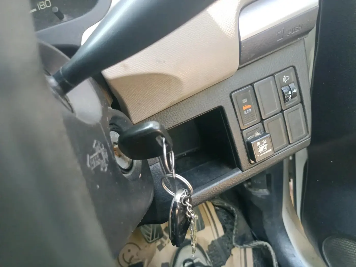 2014 Maruti Wagon R 1.0 LXI, CNG, Manual, 95,716 km, interior