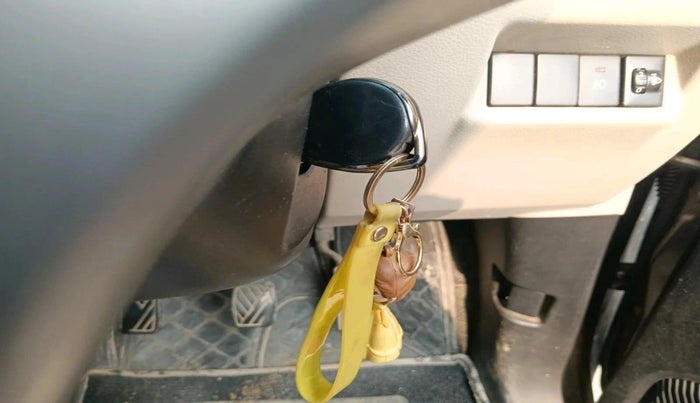 2021 Maruti New Wagon-R VXI 1.0, Petrol, Manual, 85,875 km, interior