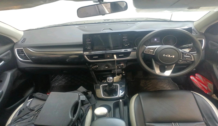 2021 KIA SELTOS HTK PLUS 1.5, Petrol, Manual, 85,000 km, interior