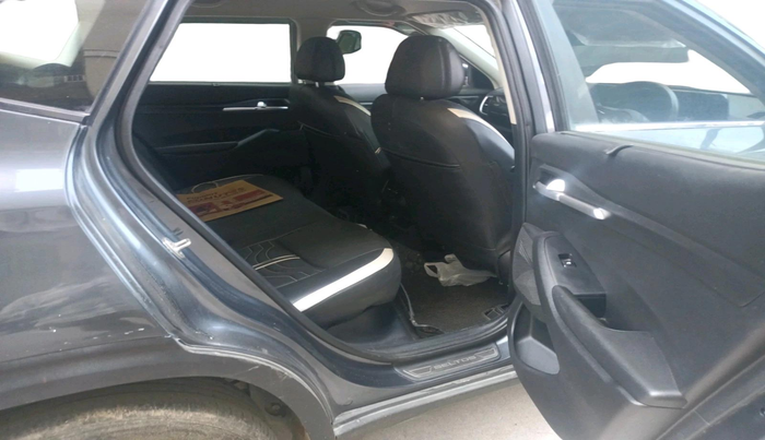 2021 KIA SELTOS HTK PLUS 1.5, Petrol, Manual, 85,000 km, interior