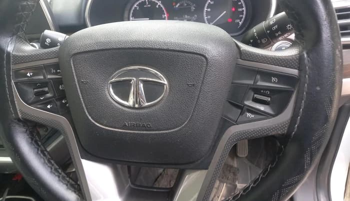 2022 Tata Harrier XT PLUS 2.0L KRYOTEC, Diesel, Manual, 56,428 km, interior