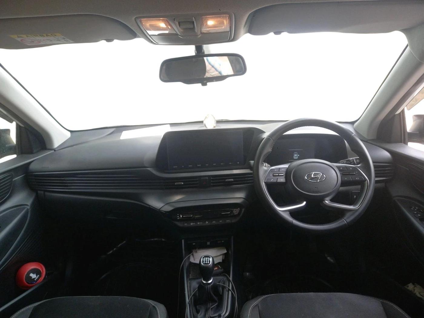 2022 Hyundai NEW I20 ASTA (O) 1.2 MT, Petrol, Manual, 21,322 km, interior