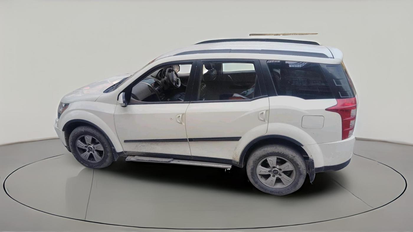 2014 Mahindra XUV500 W6, Diesel, Manual, 1,16,000 km, exterior