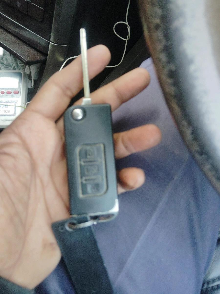 2014 Mahindra XUV500 W6, Diesel, Manual, 1,16,000 km, interior