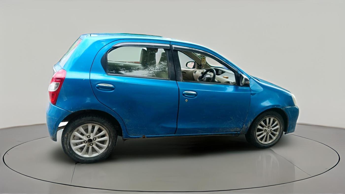 2013 Toyota Etios G, Petrol, Manual, 1,22,098 km, exterior