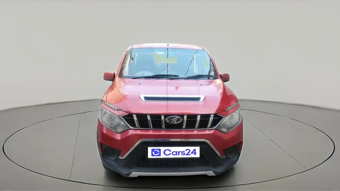 2016 Mahindra NUVOSPORT N6, Diesel, Manual, 34,492 km, exterior