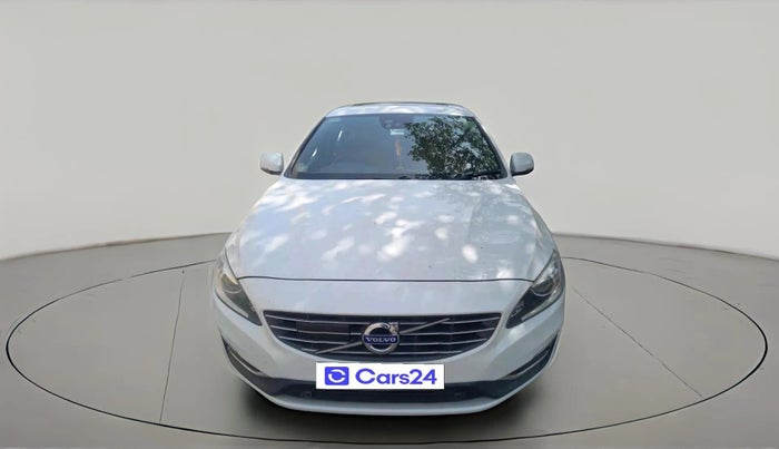 2017 Volvo S60 Momentum D4, Diesel, Automatic, 53,320 km, exterior