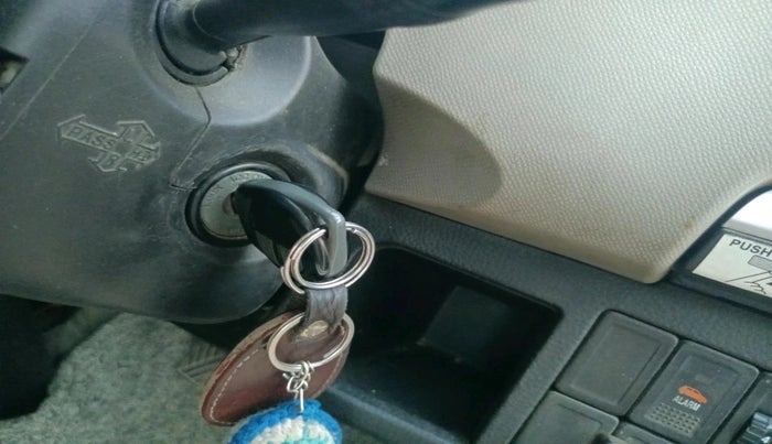 2014 Maruti Wagon R 1.0 VXI, CNG, Manual, 79,874 km, interior