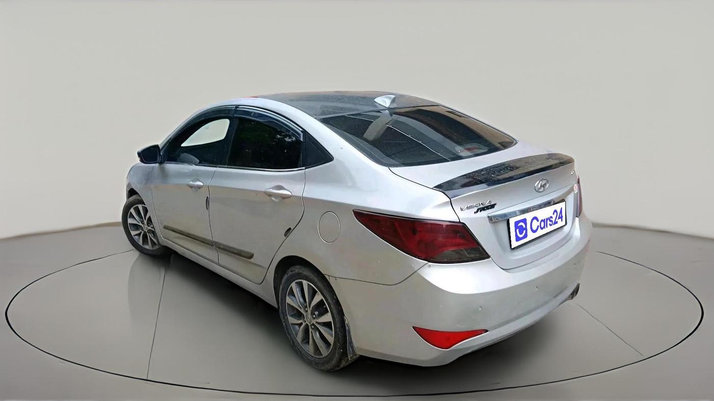 2017 Hyundai Verna 1.6 VTVT SX, Petrol, Manual, 45,307 km, exterior